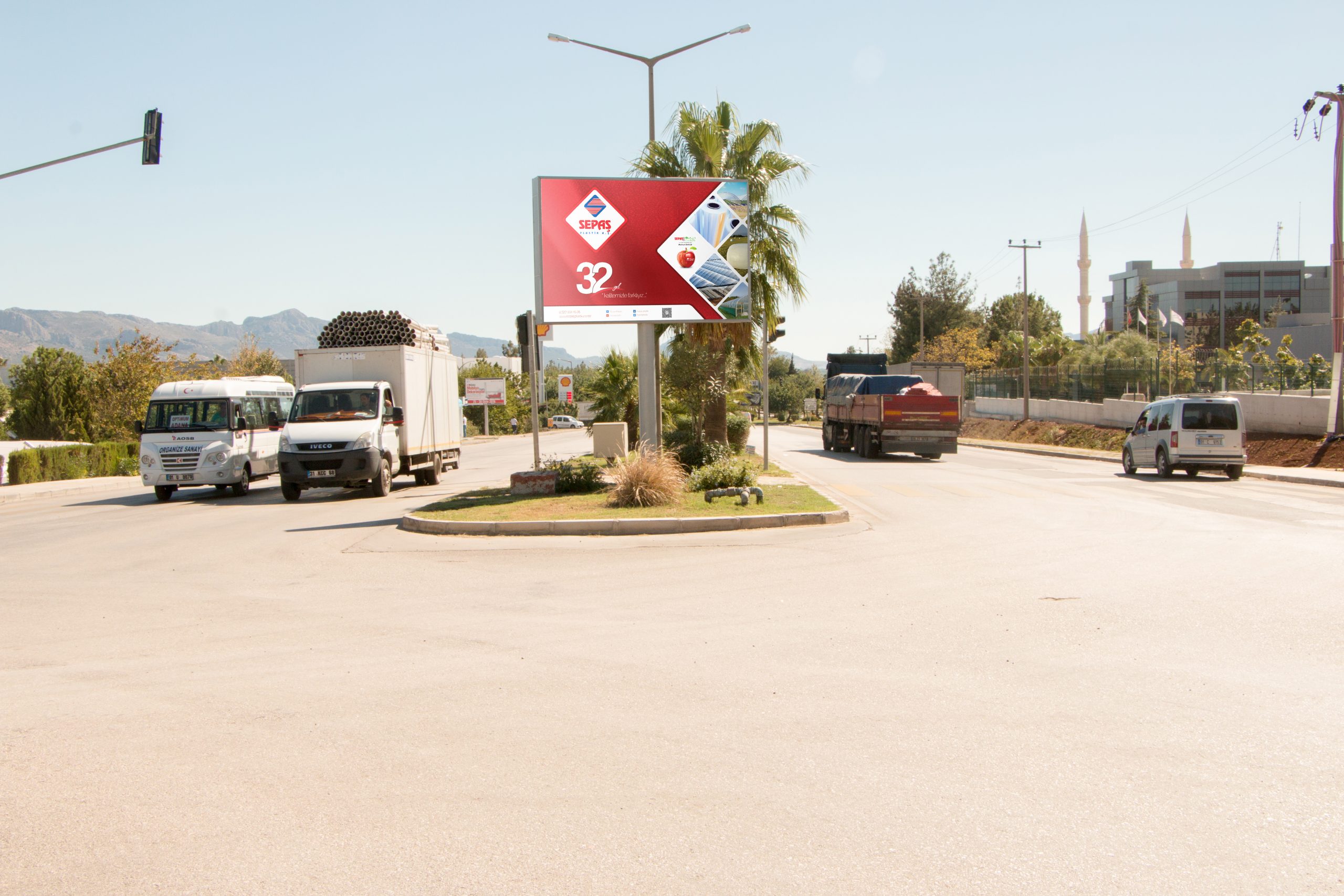 AOSB Megalight Reklam Alanları